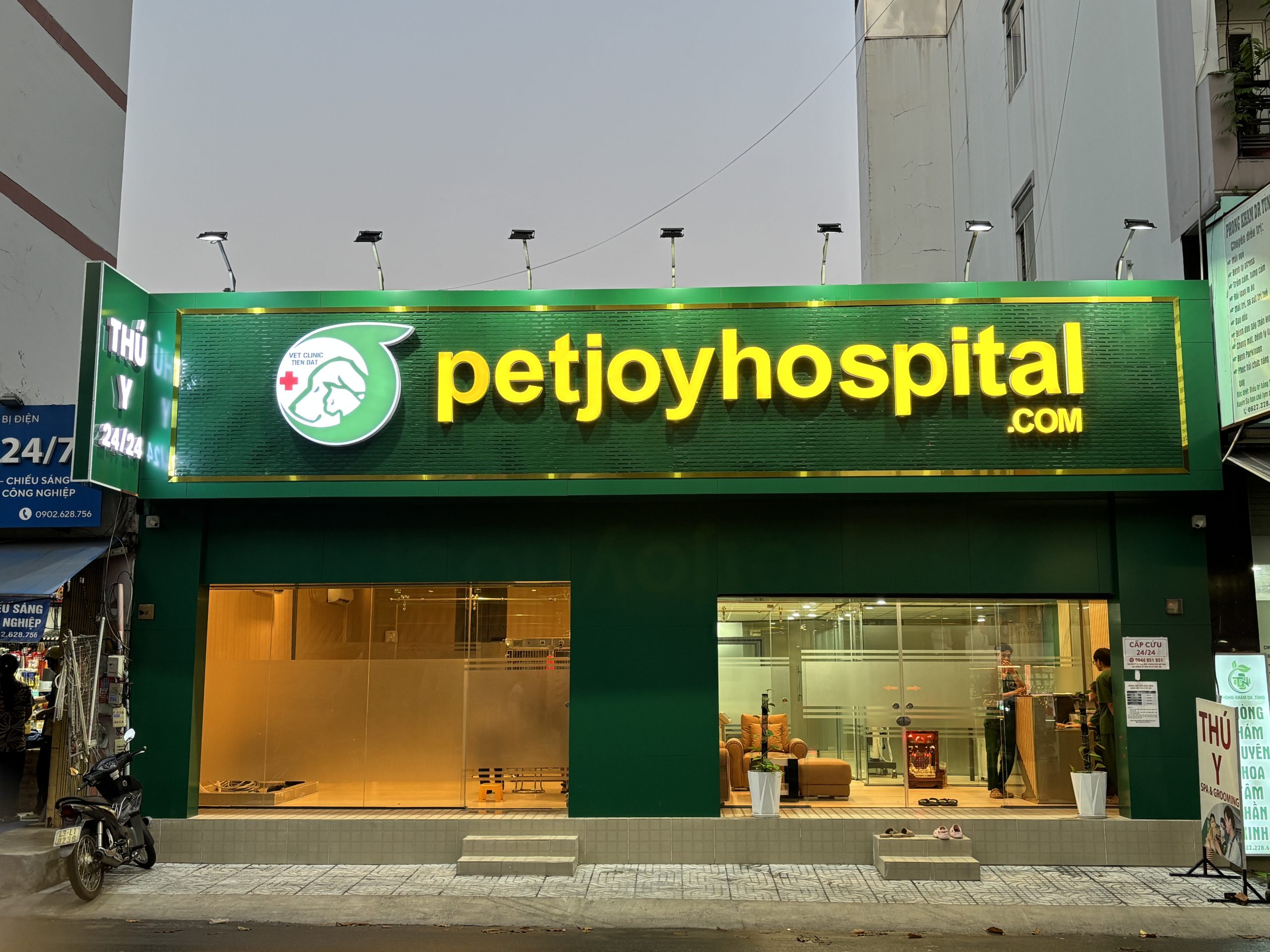 BỆNH VIỆN THÚ Y PET JOY - TRUNG TÂM CHĂM SÓC THÚ CƯNG UY TÍN TẠI TP. HỒ CHÍ MINH