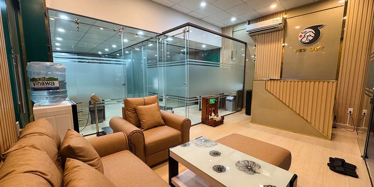 Pet Joy Veterinary Hospital chăm sóc thú cưng tiêu chuẩn quốc tế